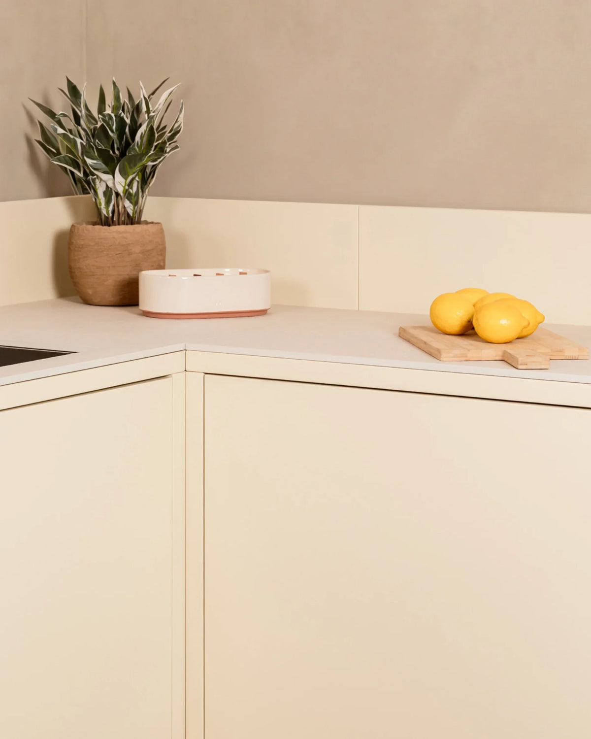 Cuisine d'extérieur PILOTIS - 4 modules avec angle pour Kokko