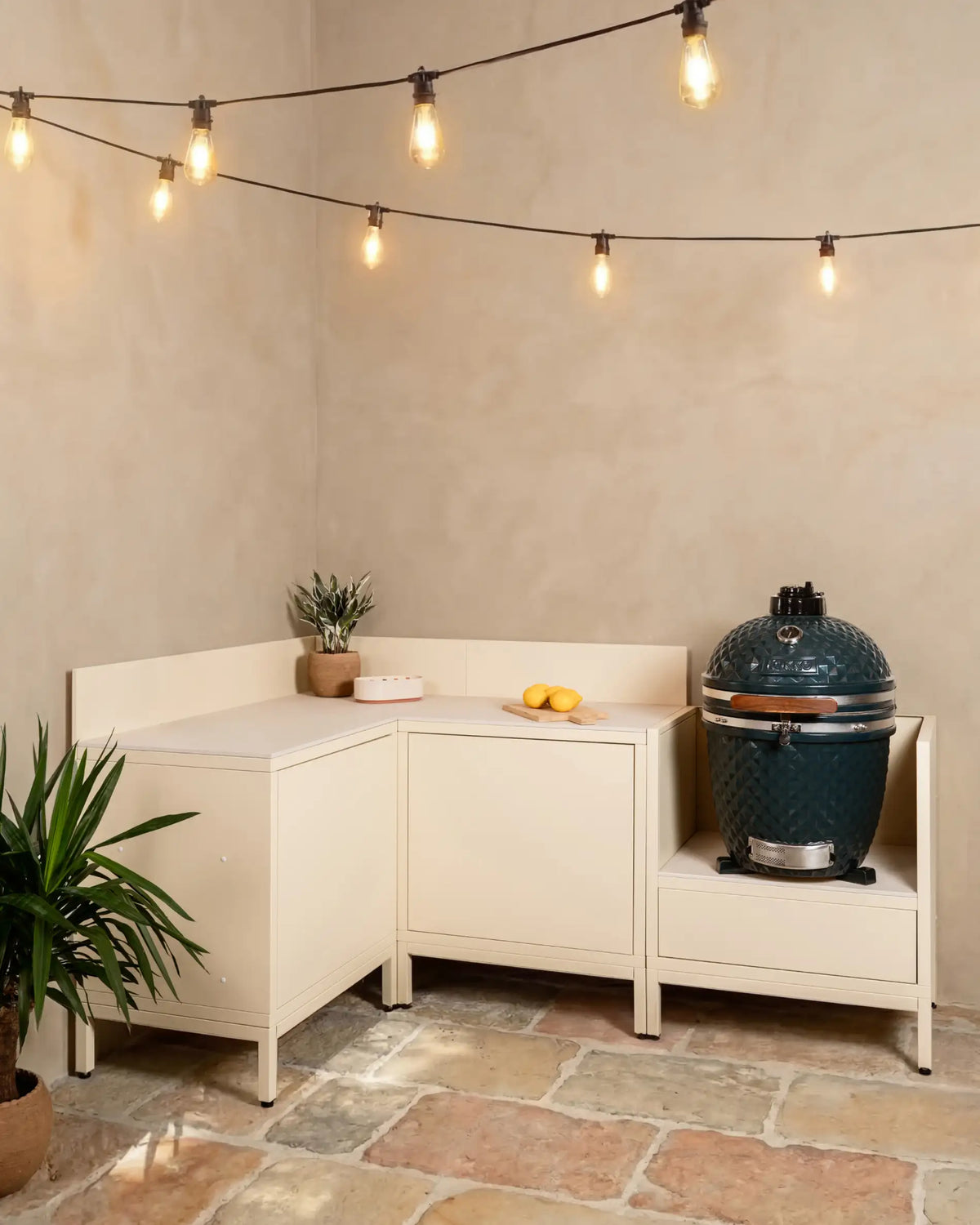 Cuisine d'extérieur PILOTIS - 4 modules avec angle pour Kokko